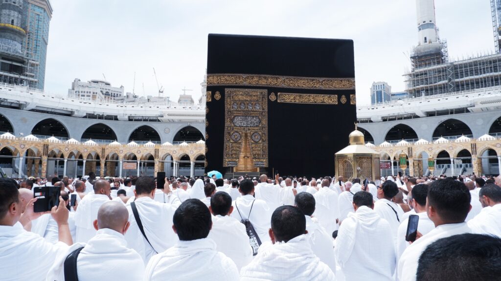 La Mecque : la destination prisée des jeunes pour le tourisme éthique et religieux